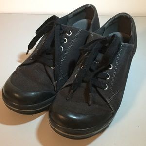 Dansko Vegan Comfort Walking Shoes 8